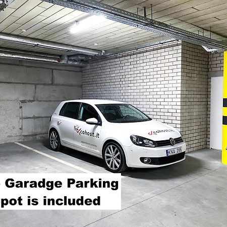 Cohost I Oldtown 60M2 Apt W-Garage Parking, Balcony & Self Check-In VNO Kültér fotó