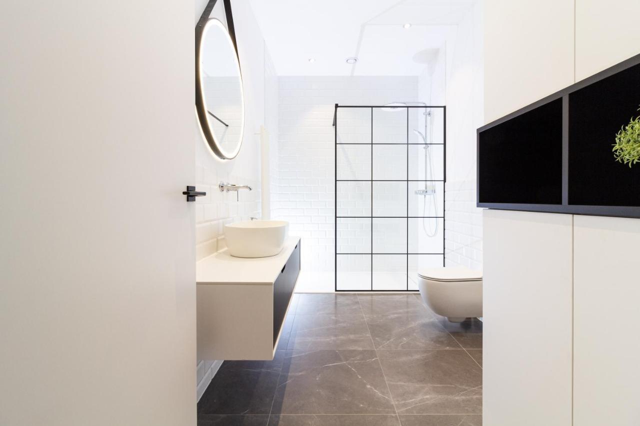 Cohost I Oldtown 60M2 Apt W-Garage Parking, Balcony & Self Check-In VNO Kültér fotó