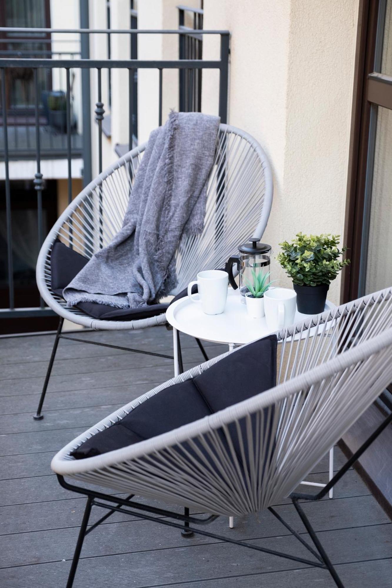 Cohost I Oldtown 60M2 Apt W-Garage Parking, Balcony & Self Check-In VNO Kültér fotó